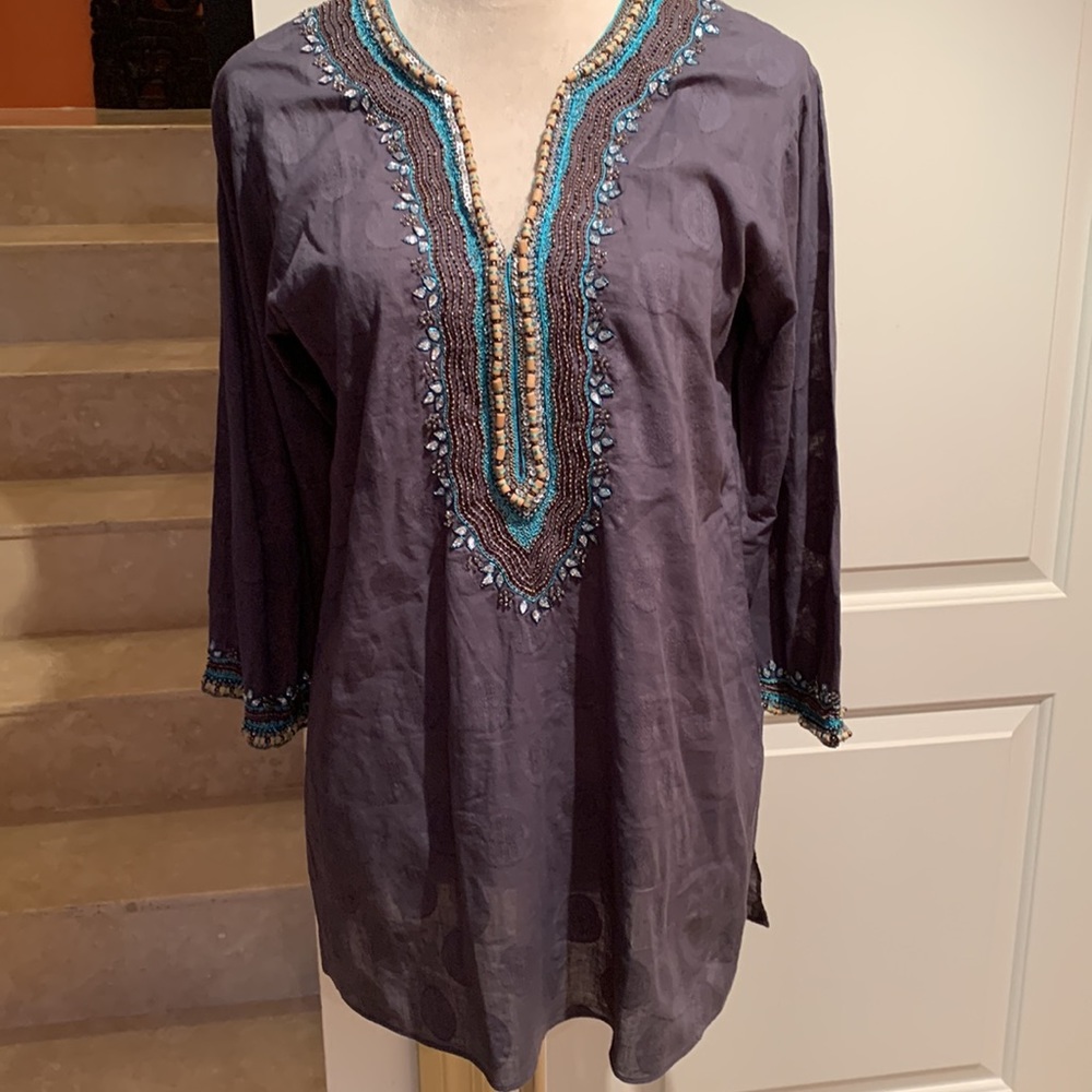 SULU! Ladies Kurti/Tunic. Hand set beads and embroidery work. - Picture 2 of 11